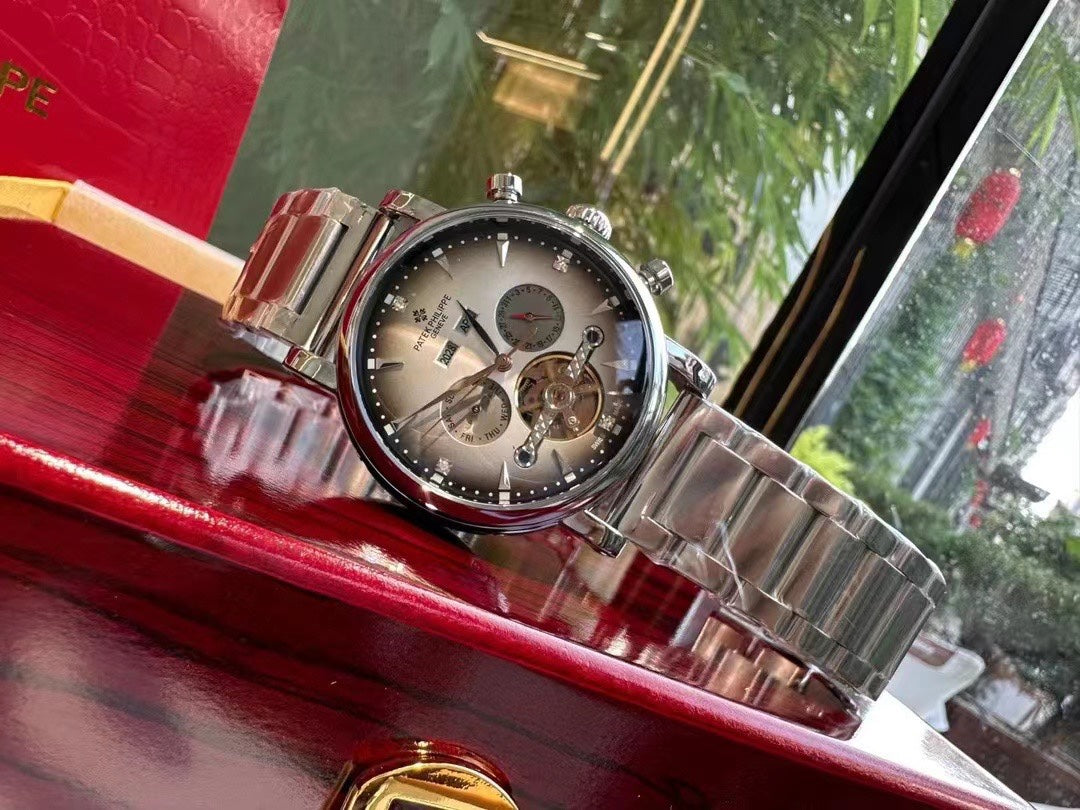 Patek* fully automatic mechanical watch