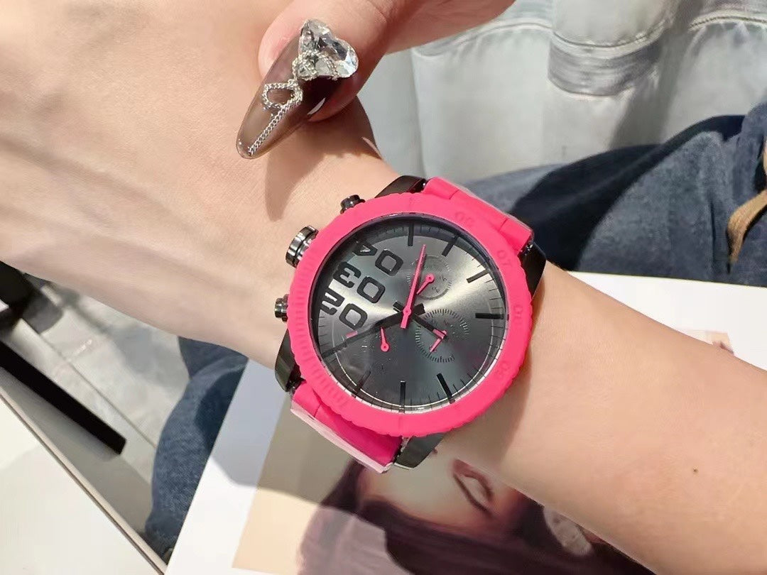 Dies* new quartz watch