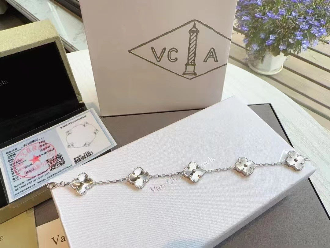 Van Clee* white gold laser five-flower bracelet (counter packaging)