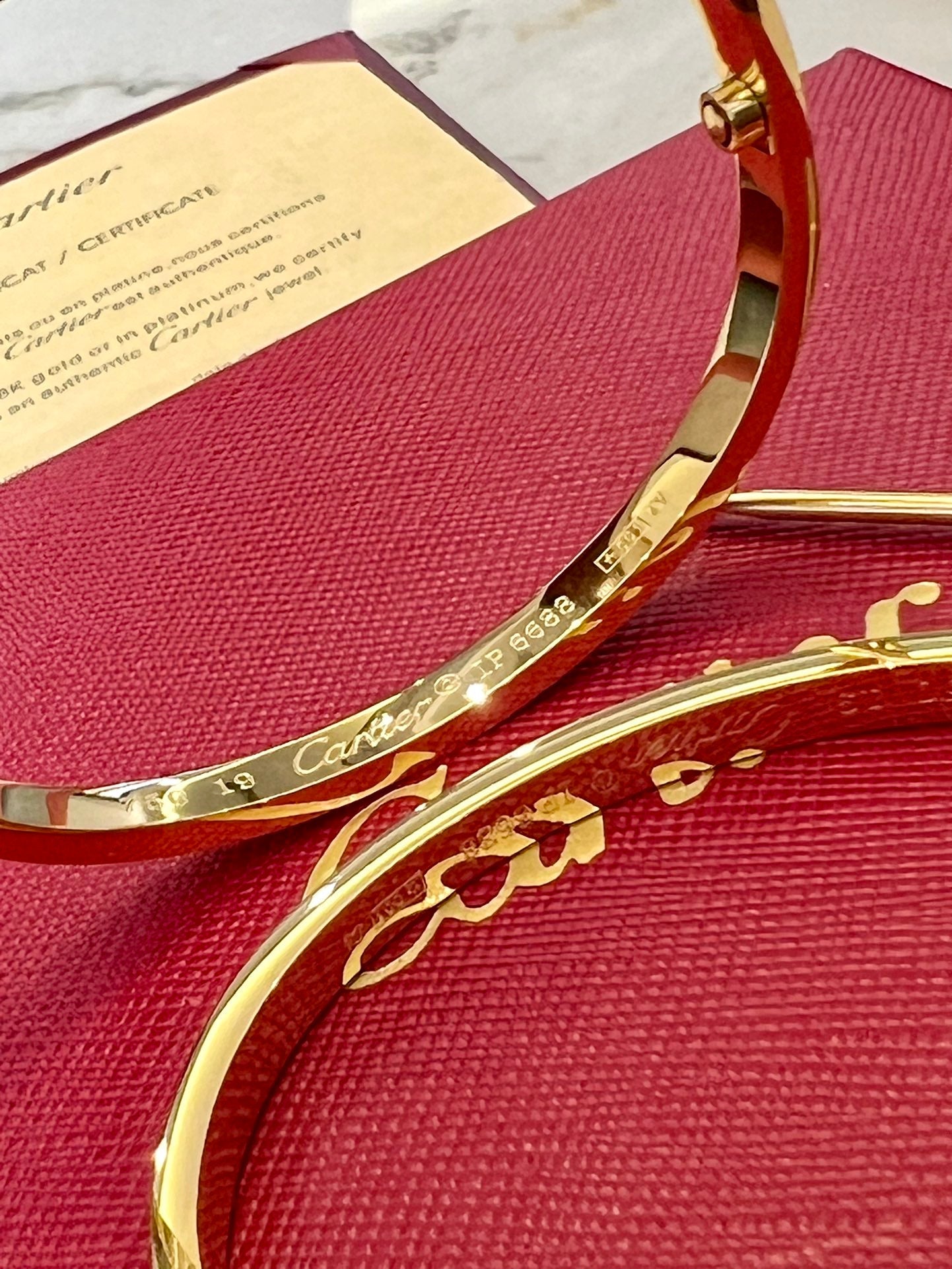 Carti* gypsophila bracelet (counter packaging)