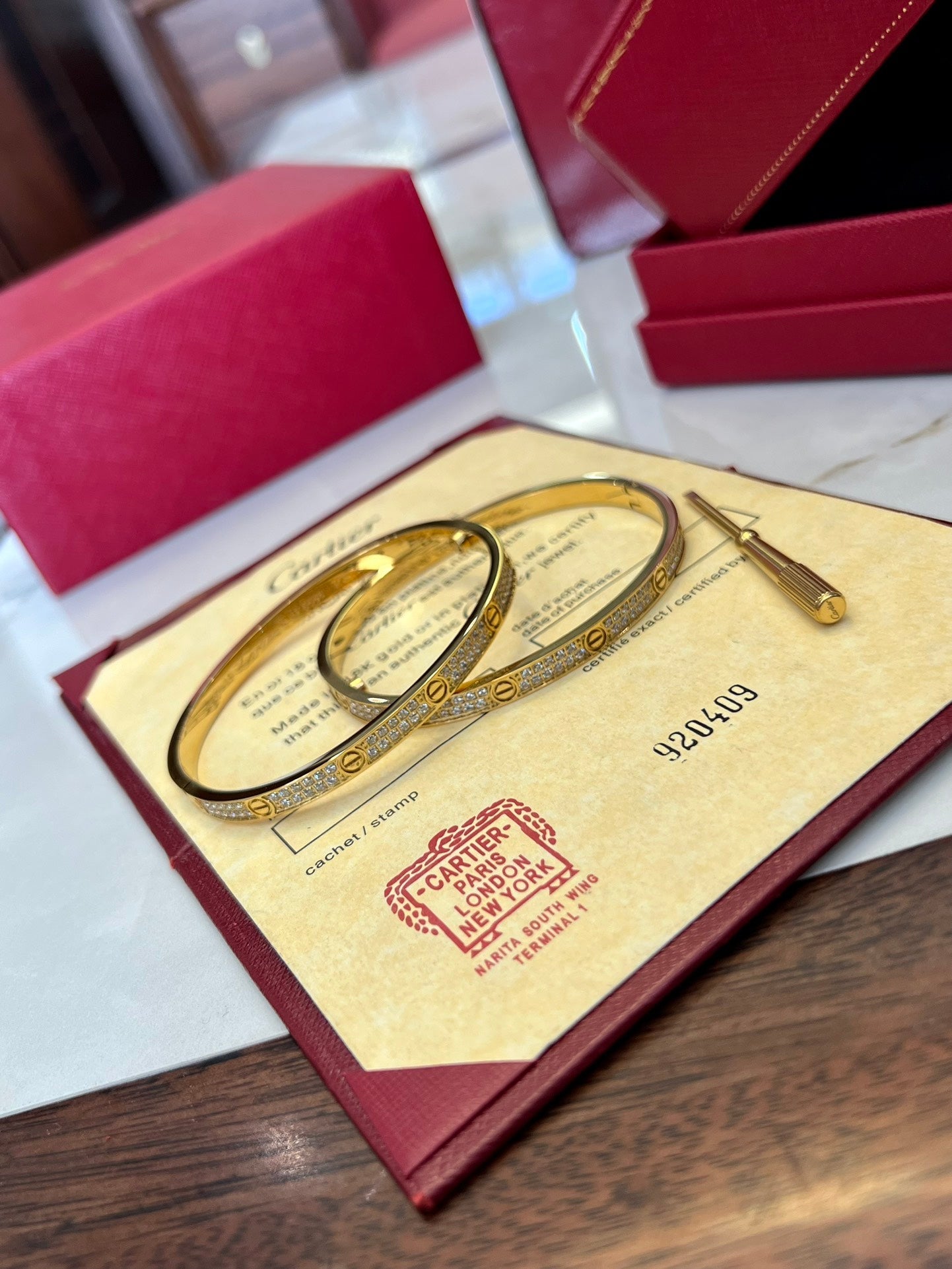 Carti* gypsophila bracelet (counter packaging)