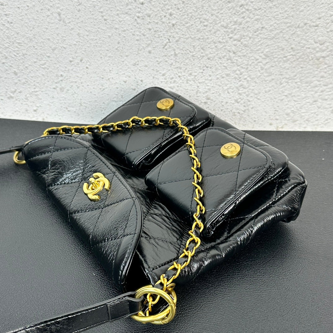 CHA* 24 new oil wax leather messenger bag