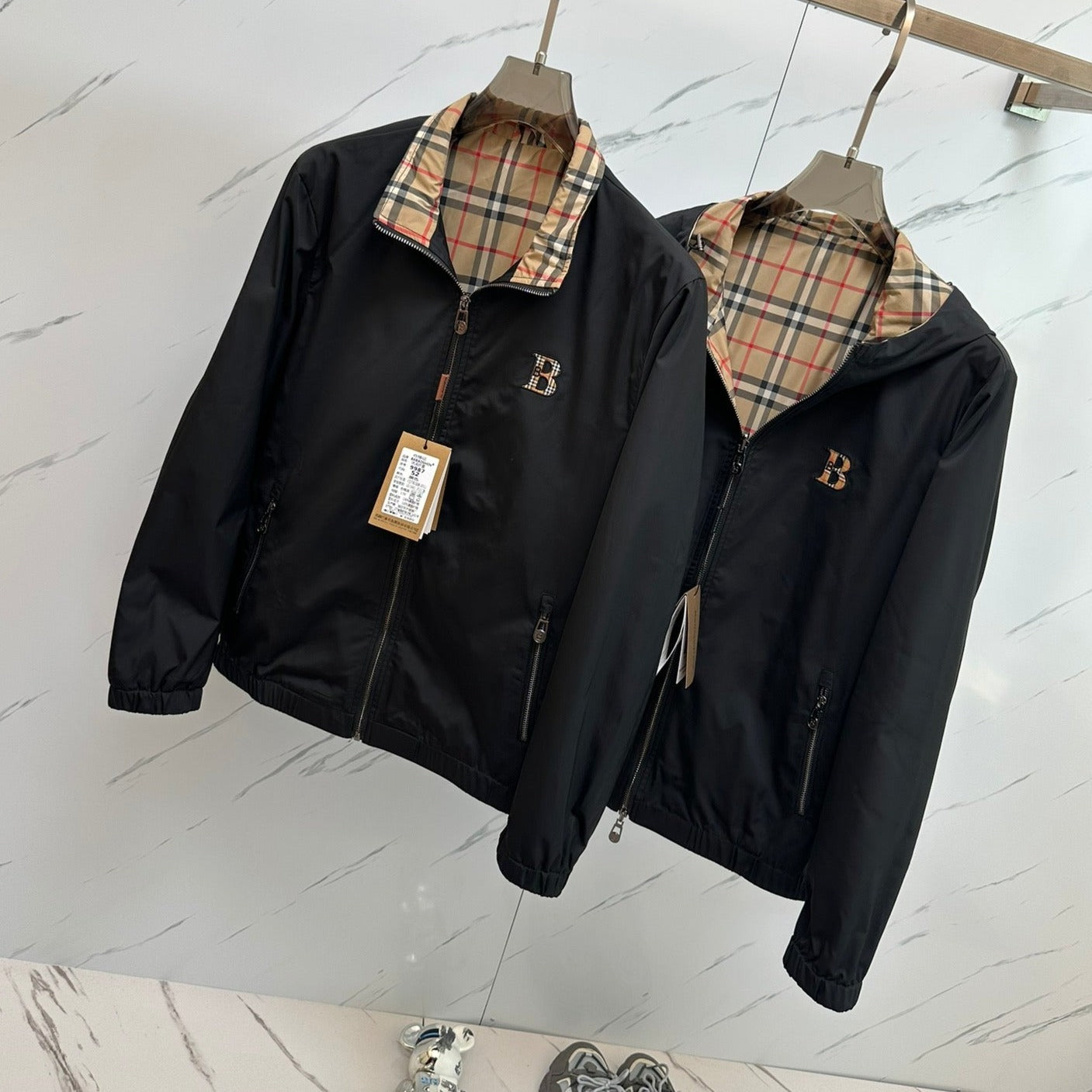 BURBER* 24 new jacket (synchronized at counters)