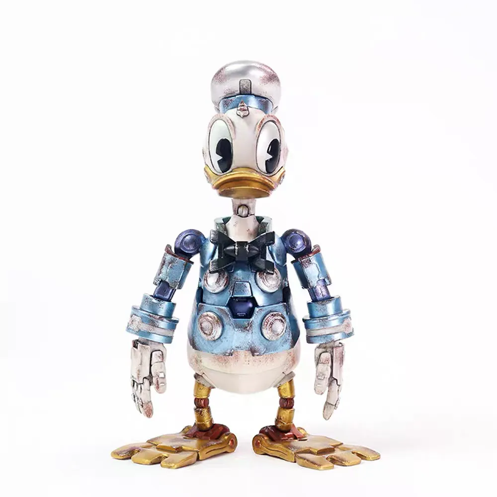 Retro mechanical Donald Duck hand-me-downs