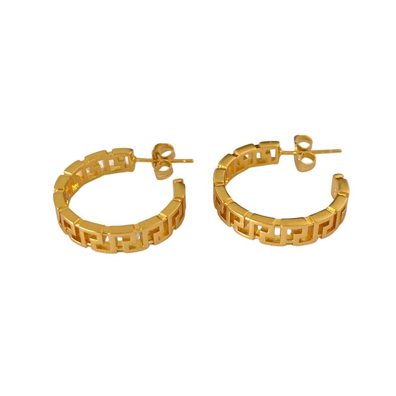 M  earrings vintage and versatile