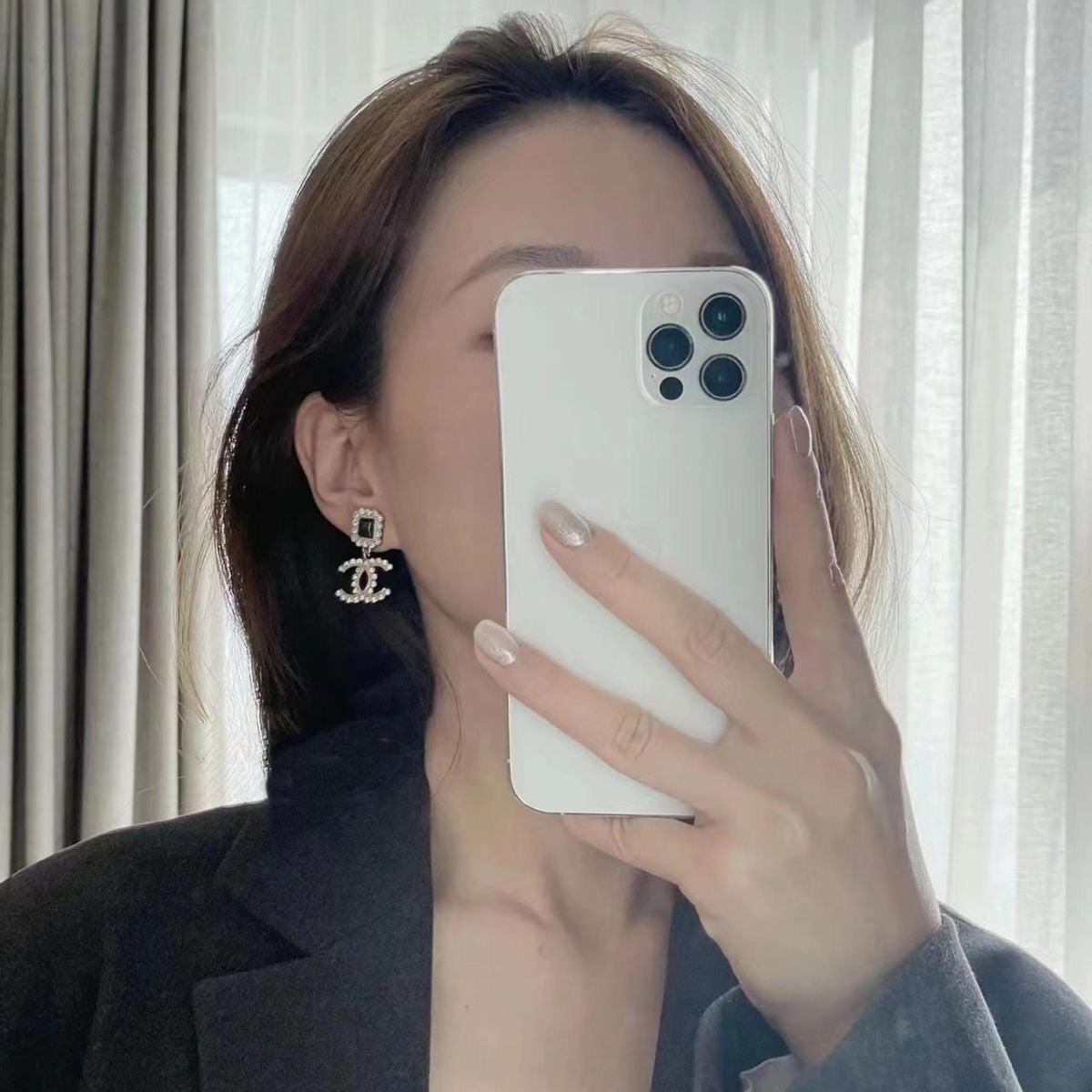 C New Square Black Earrings