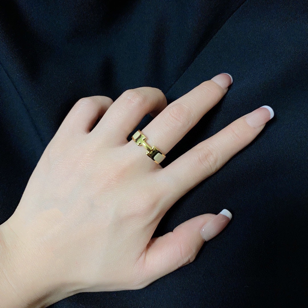 H  New Ring