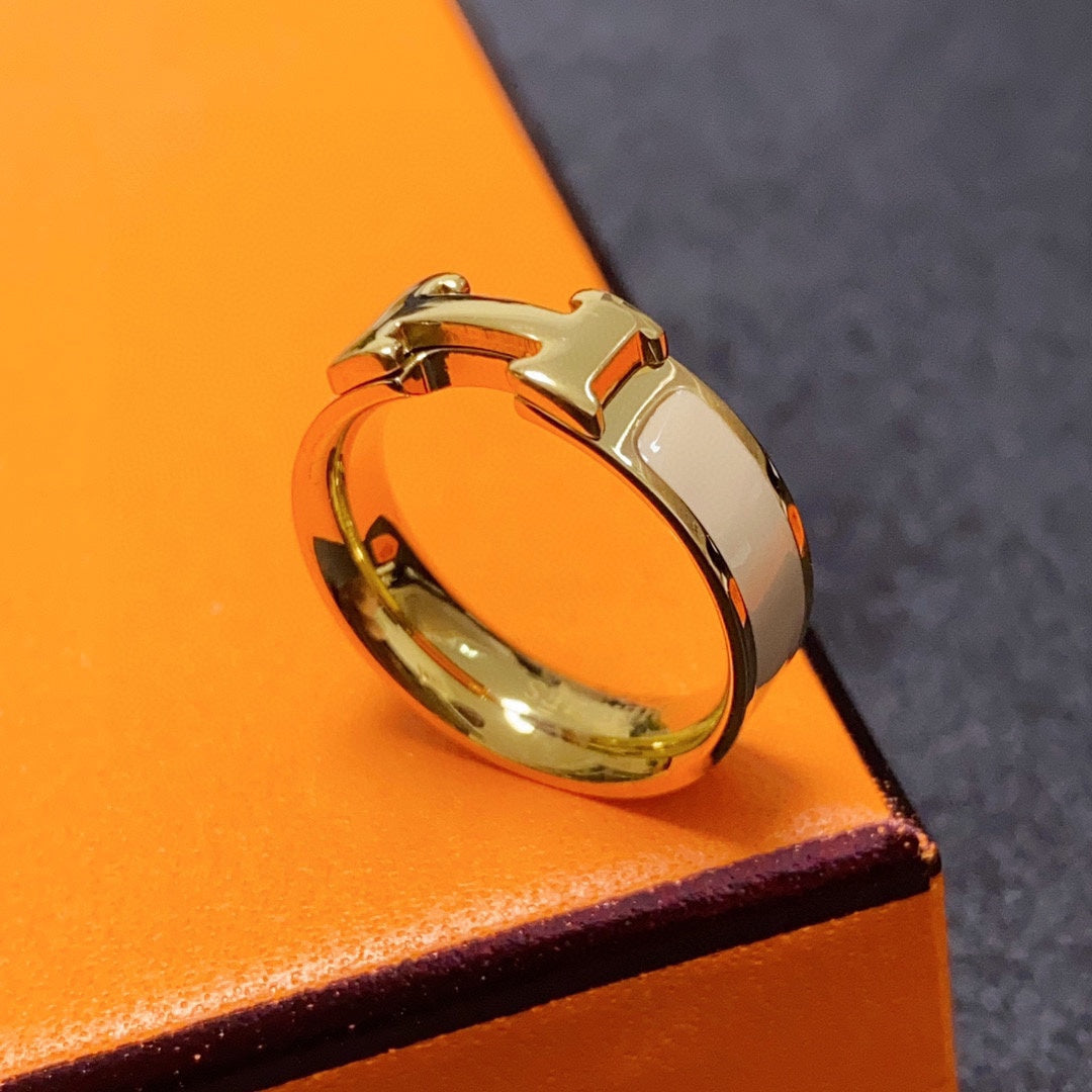 H  New Ring