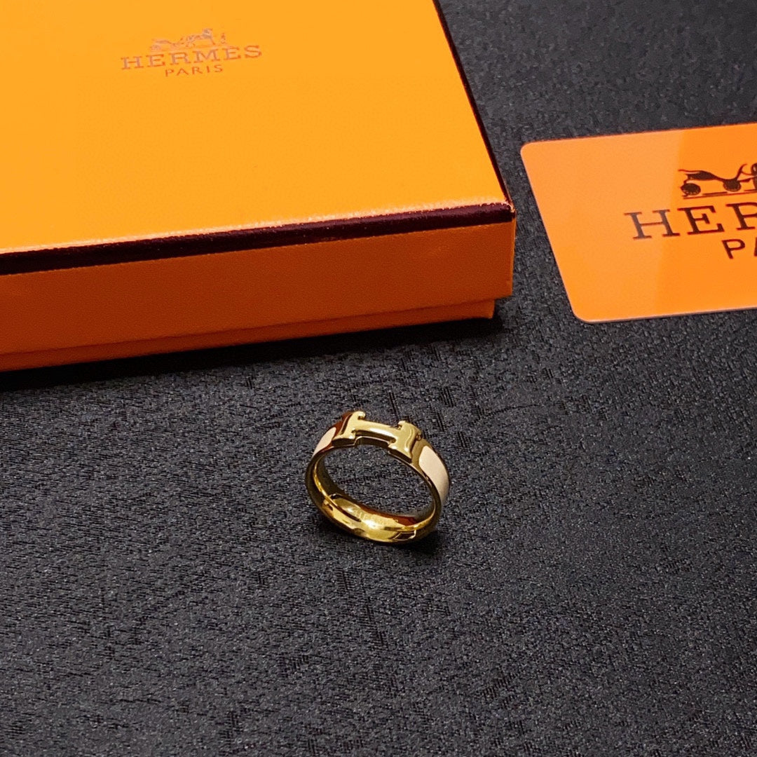 H  New Ring