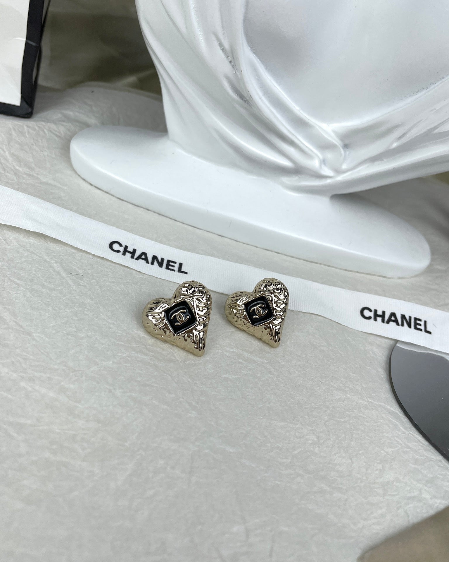 C  new love series earrings