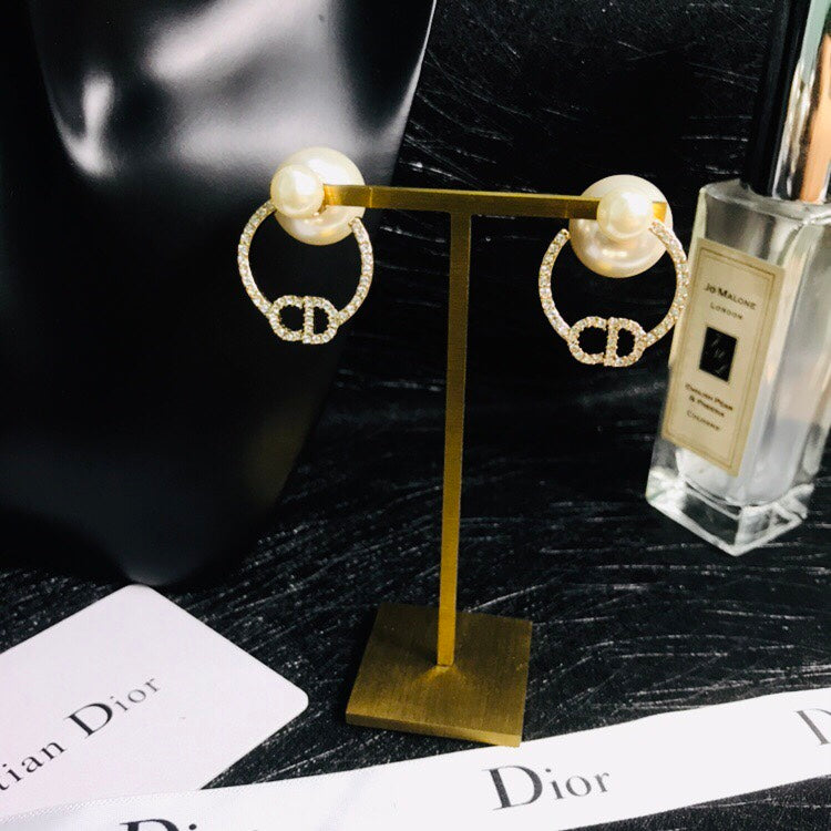 D  new large and small pearl hoop earrings