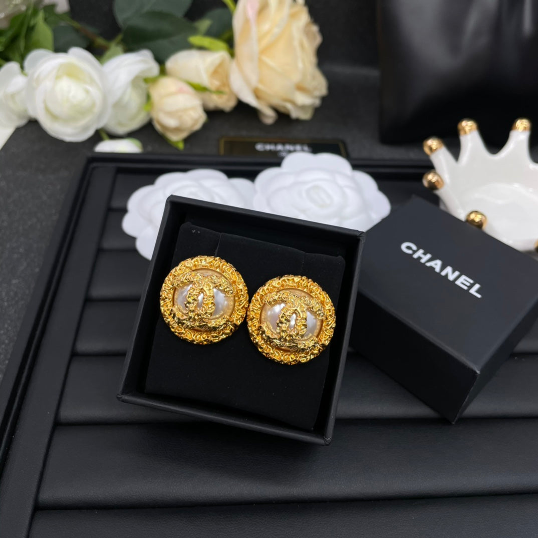 C  new lava pearl earrings