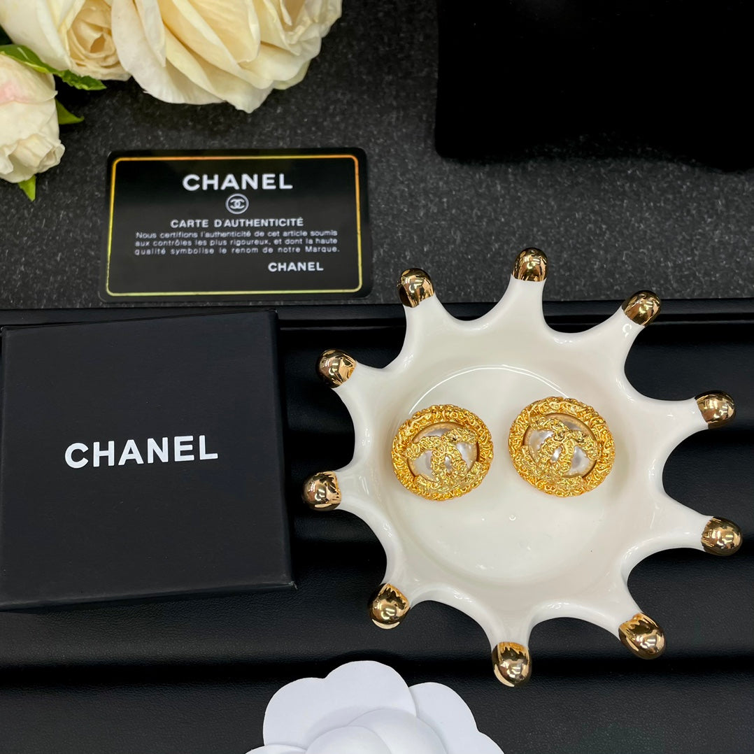 C  new lava pearl earrings