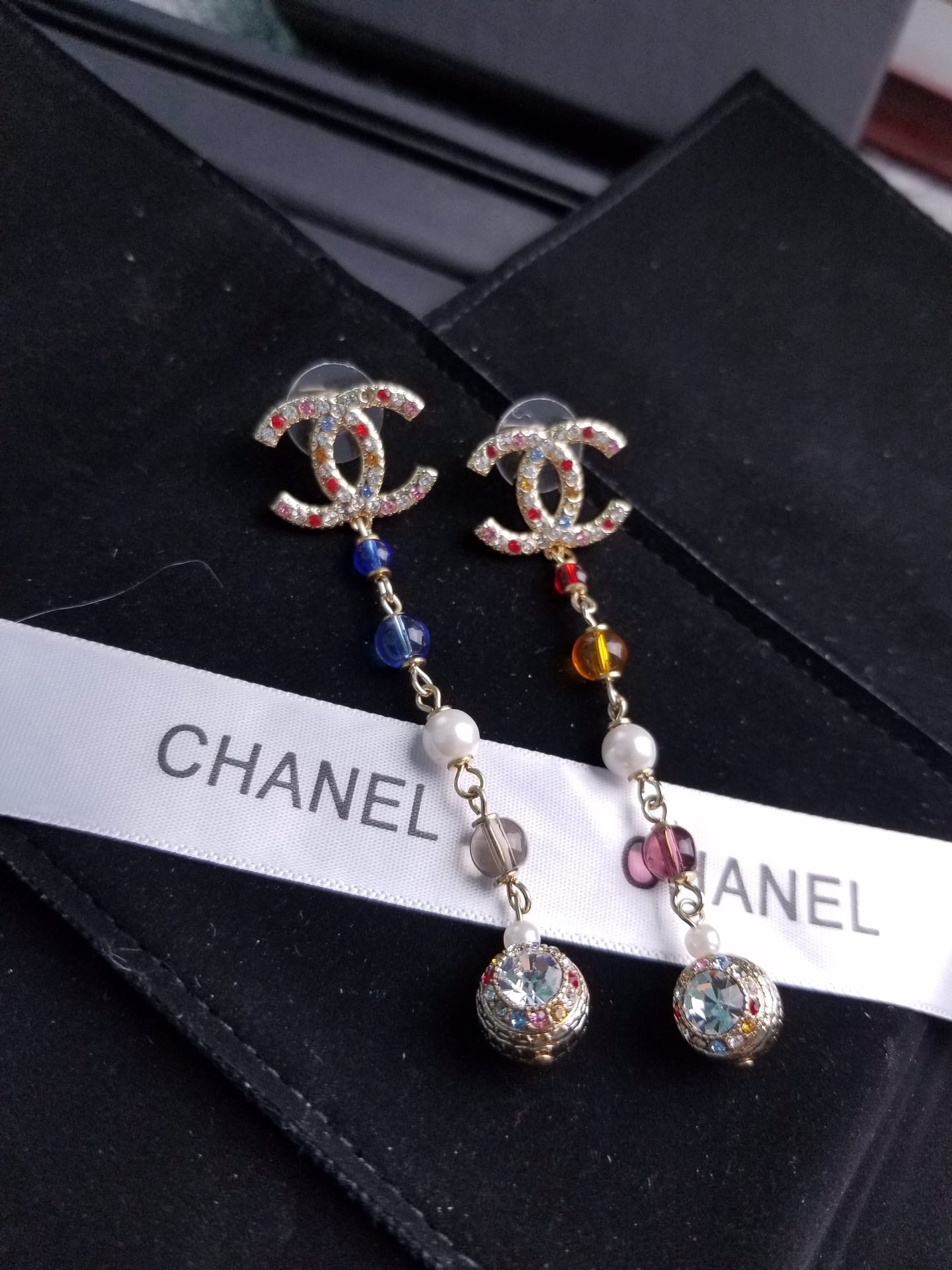 C  new colored diamond asymmetric tassel earrings
