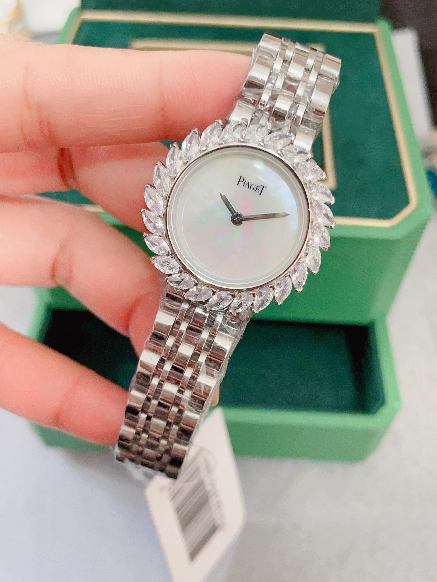 New watches, new fine jewelry series