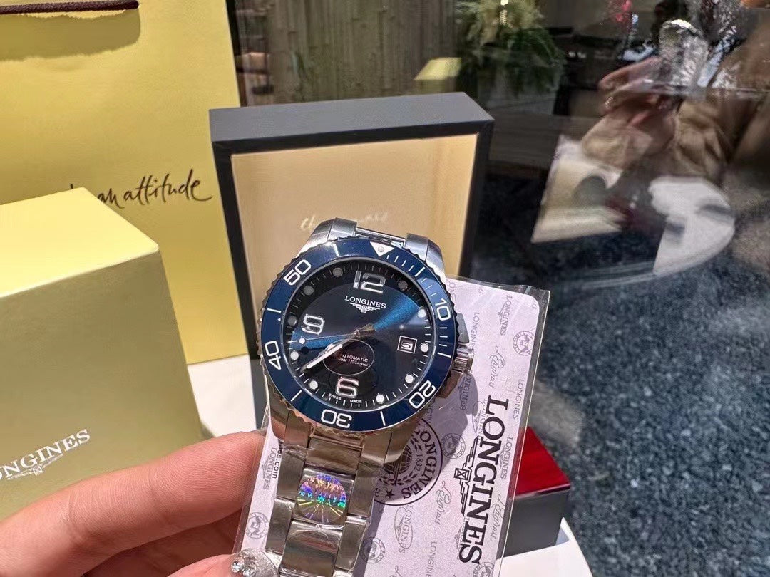 Men's mechanical watch, good-looking, ceiling level