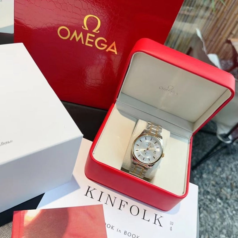 The fully automatic mechanical men's watch has arrived, a watch that every male idol must own.