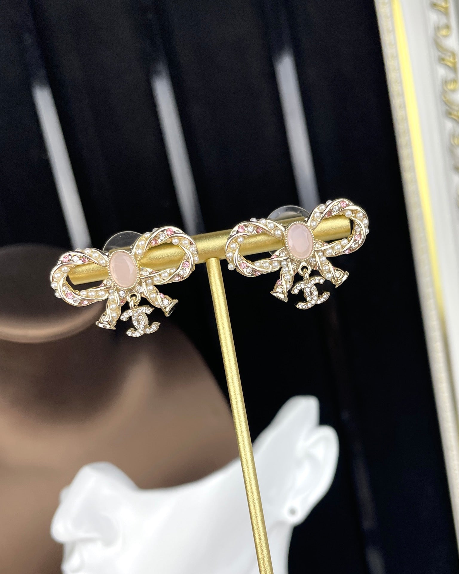 New Autumn and Winter Pink Diamond Bow 🎀 Double C Pendant Earrings