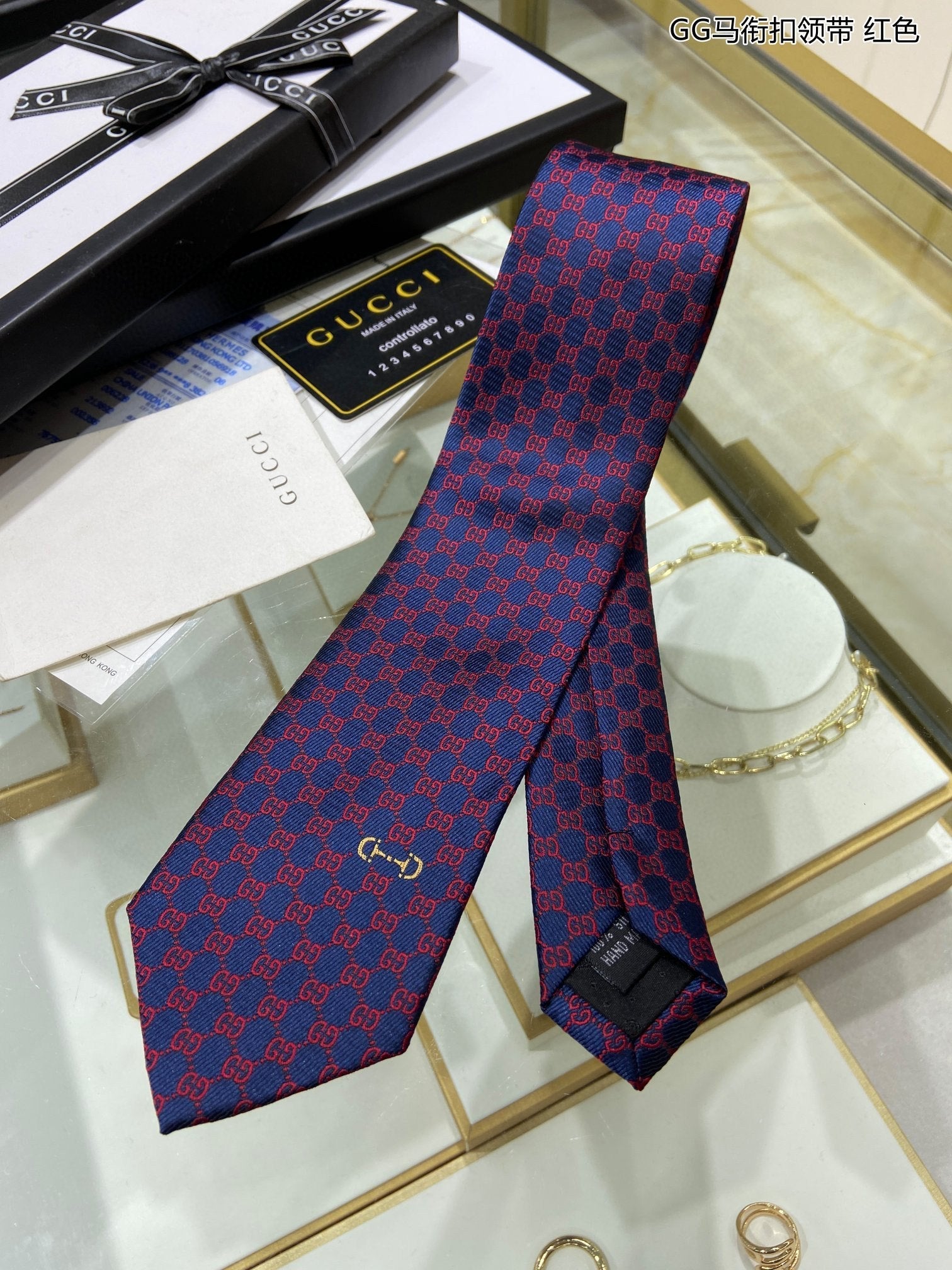G new men's tie