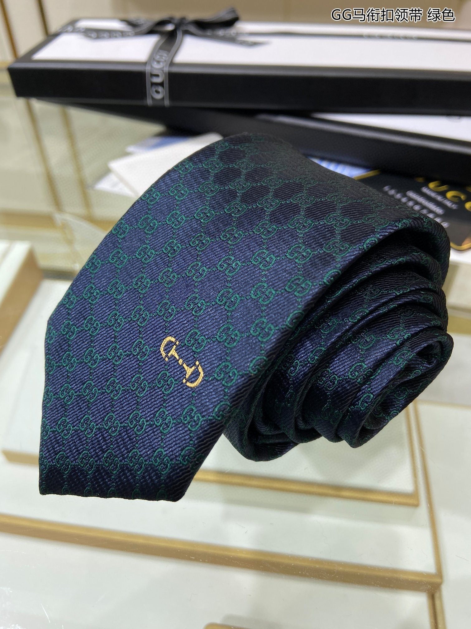 G new men's tie