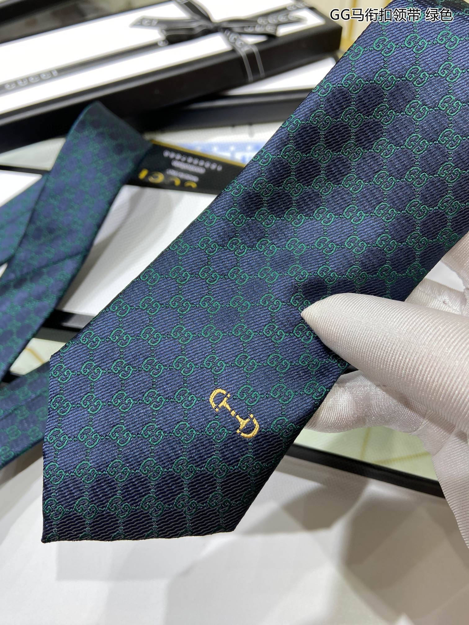 G new men's tie