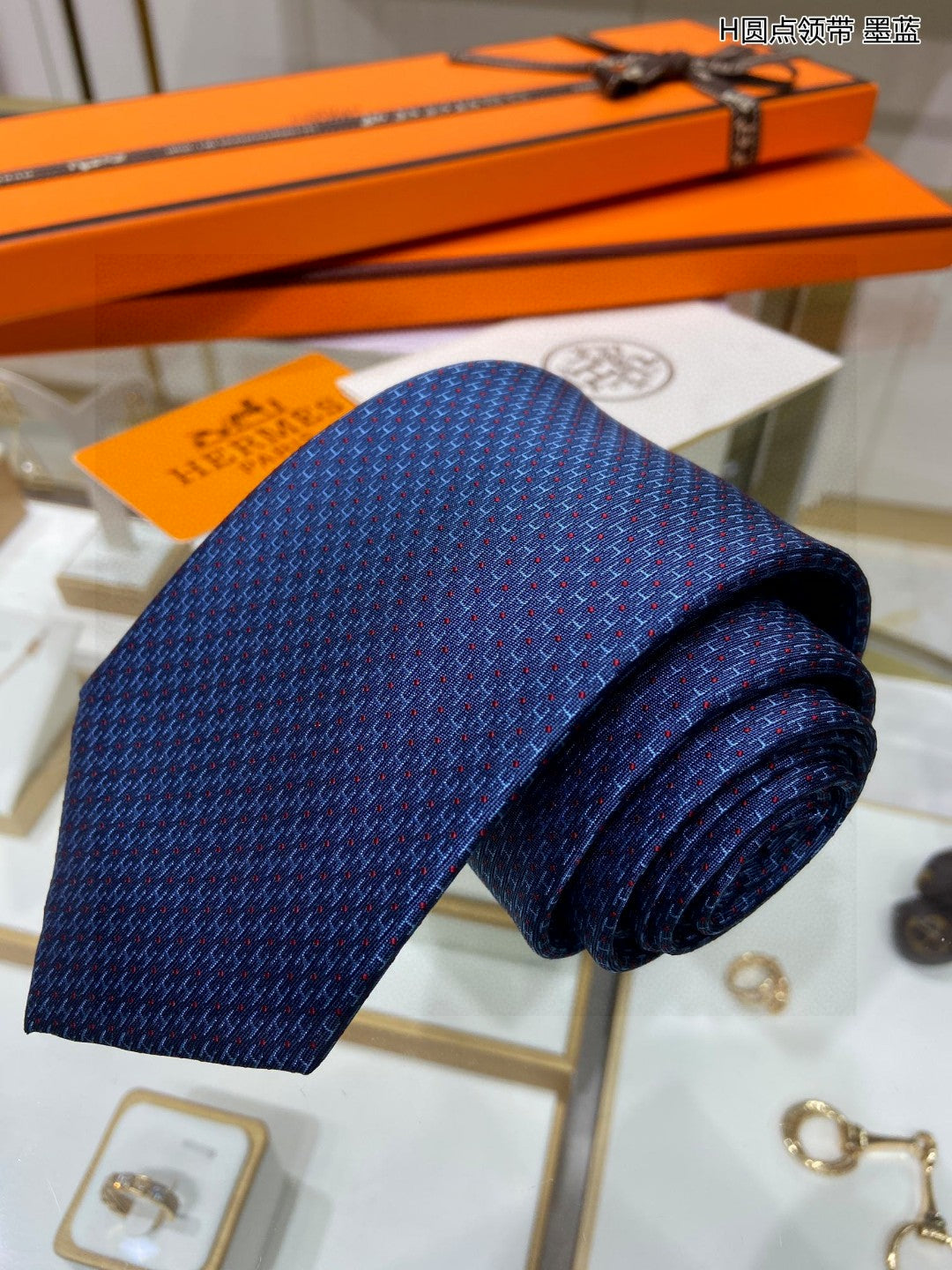 H new style tie for men
