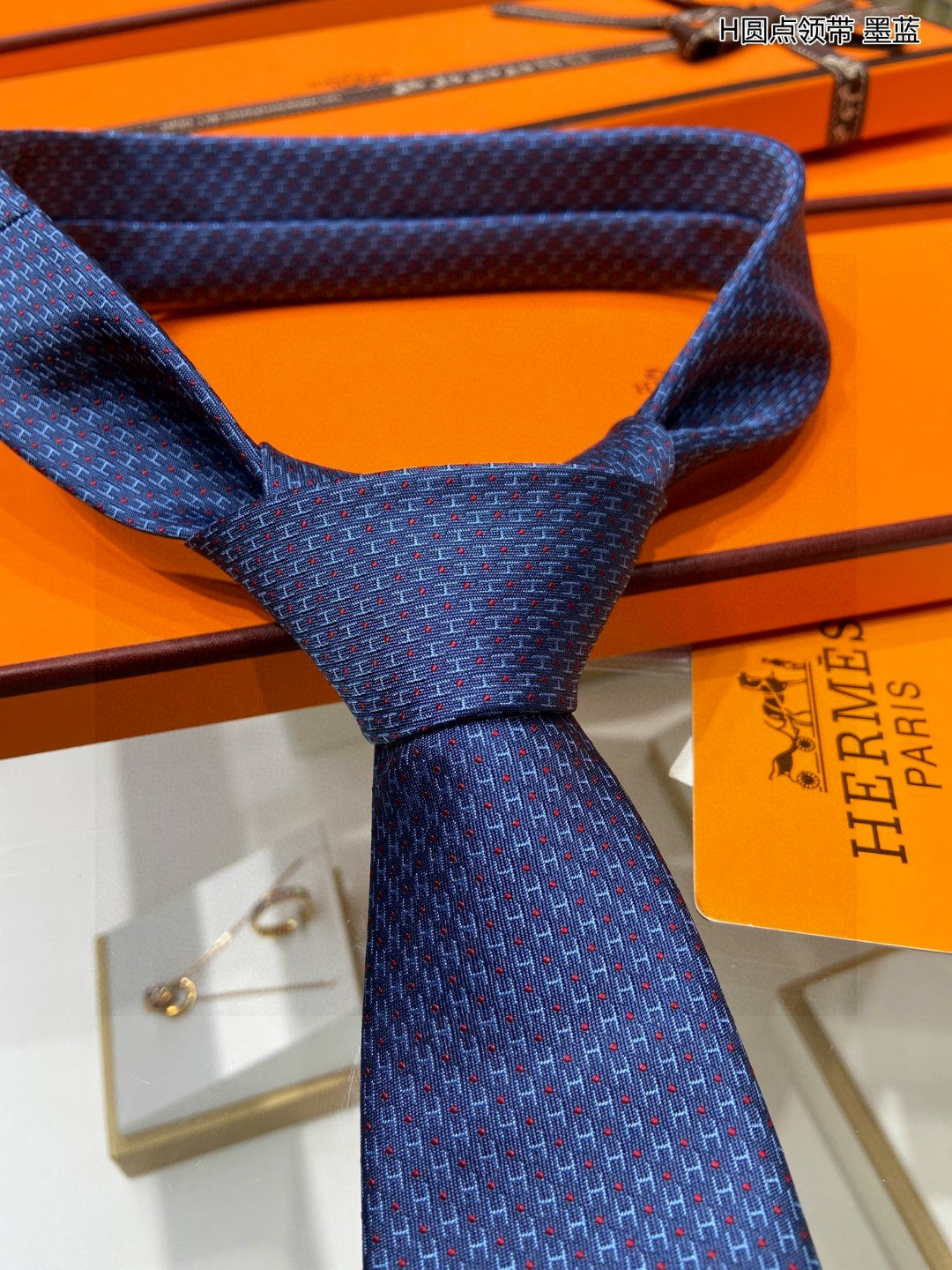 H new style tie for men