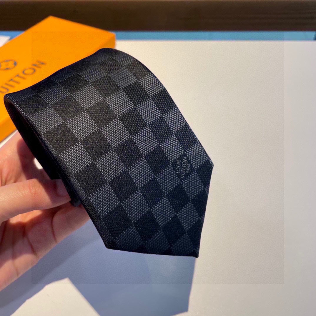 L new style tie for men