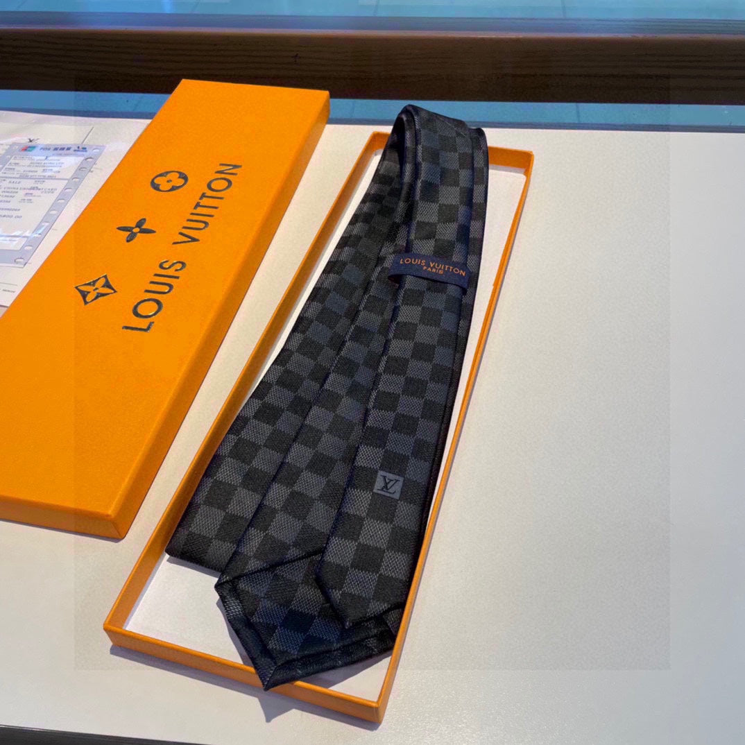 L new style tie for men