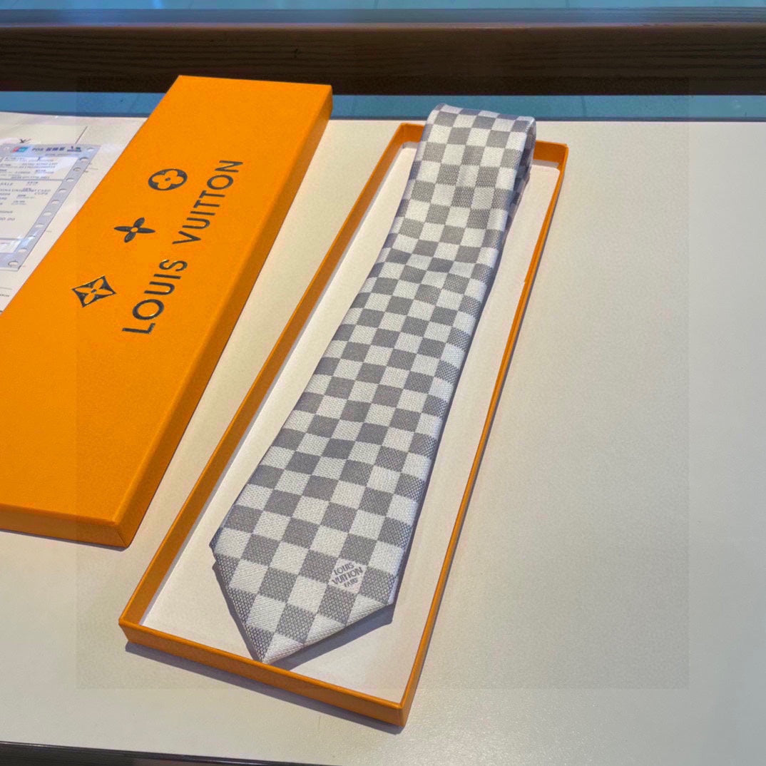 L new style tie for men