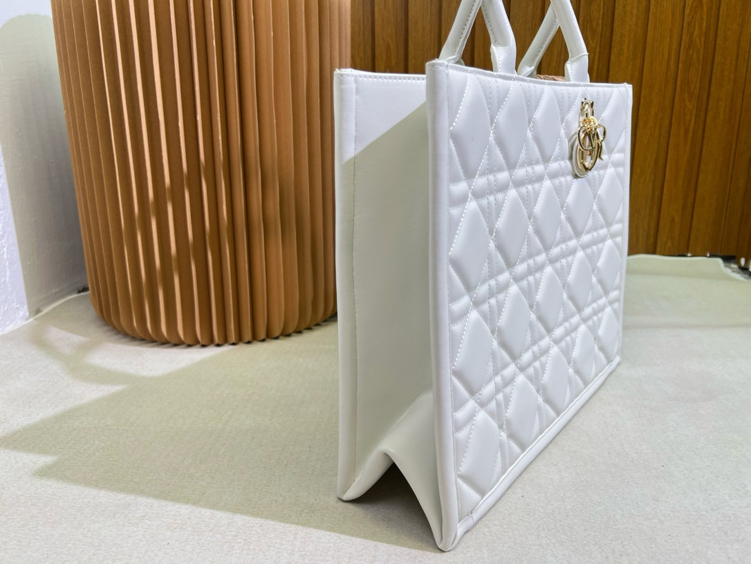 D new style hand-held crossbody bag