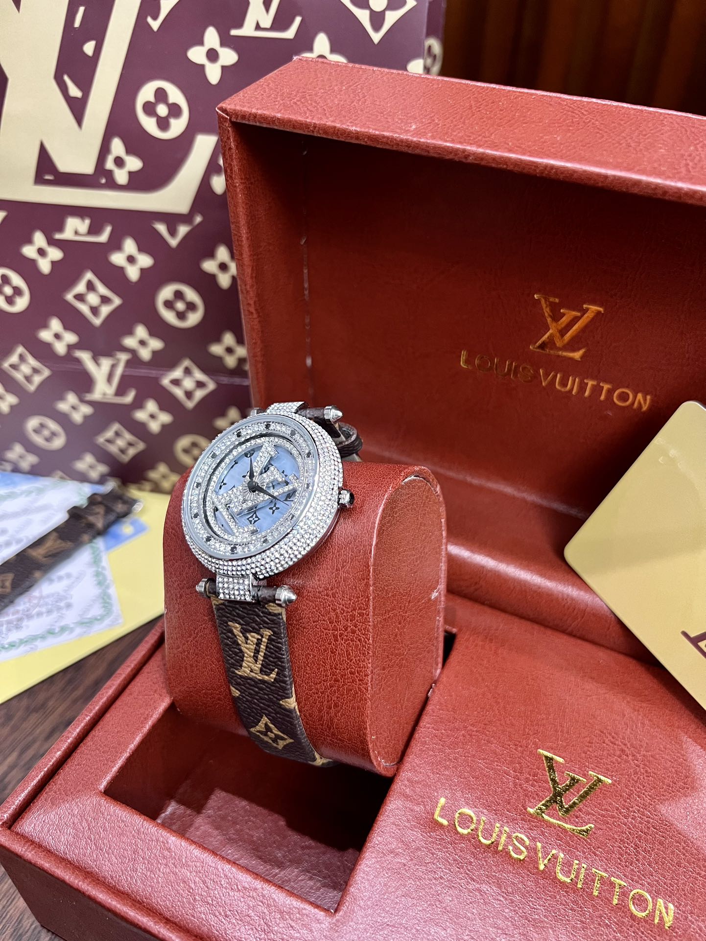 L new watch