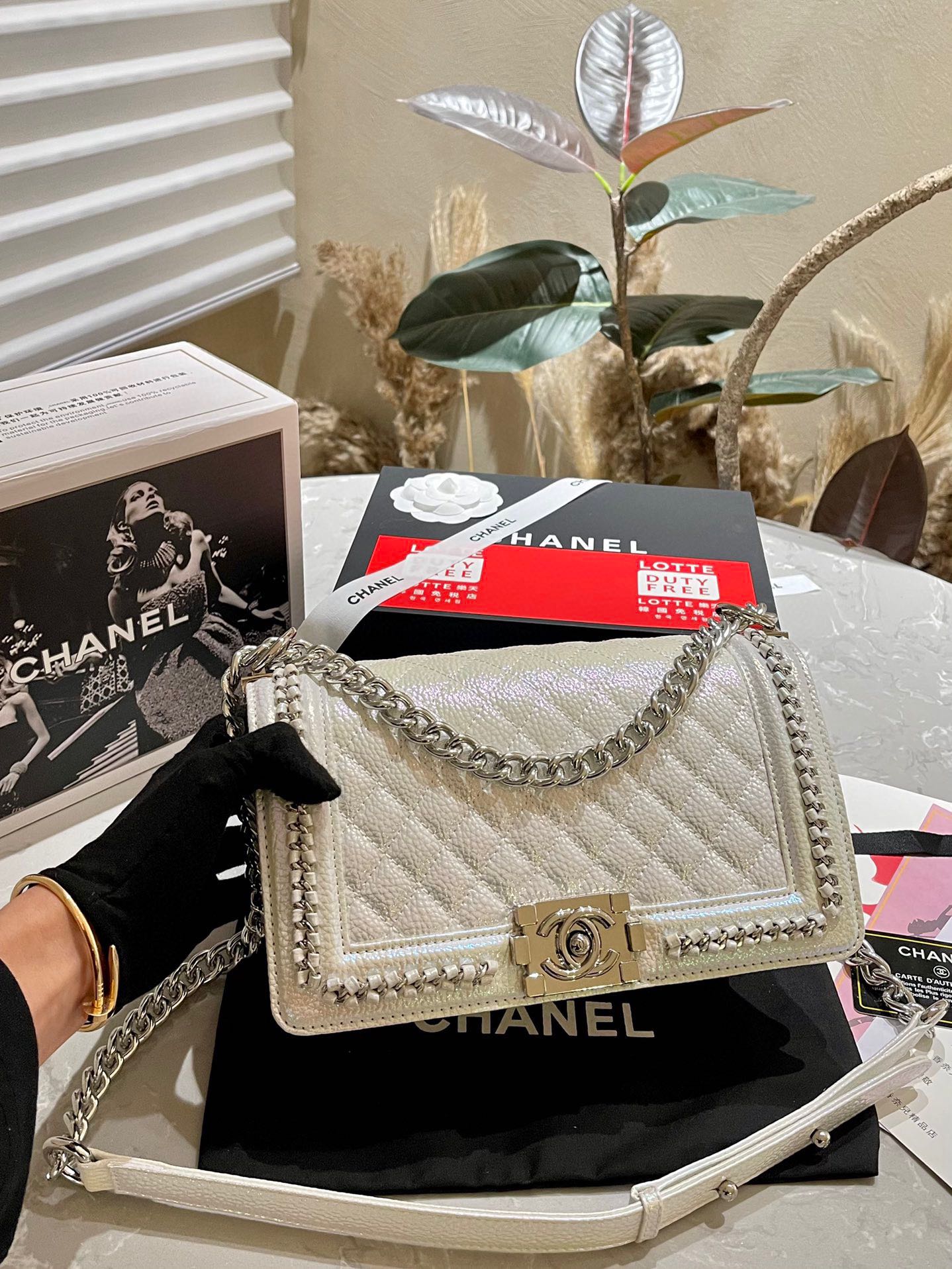 C new colorful woven rhombus hot bag