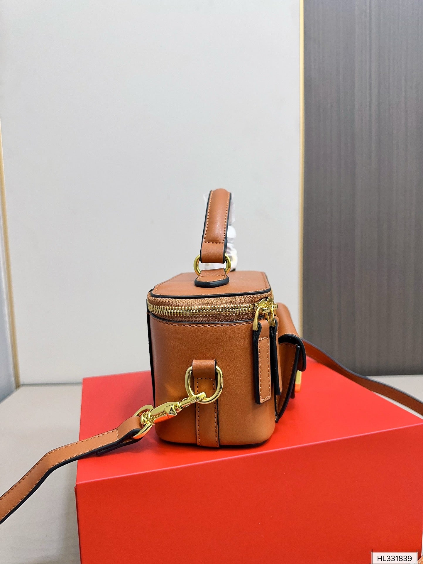 Handle box bag V new style