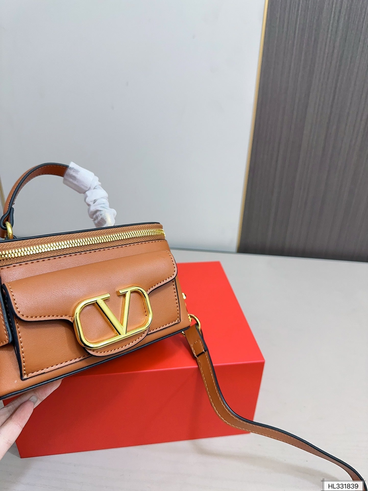 Handle box bag V new style